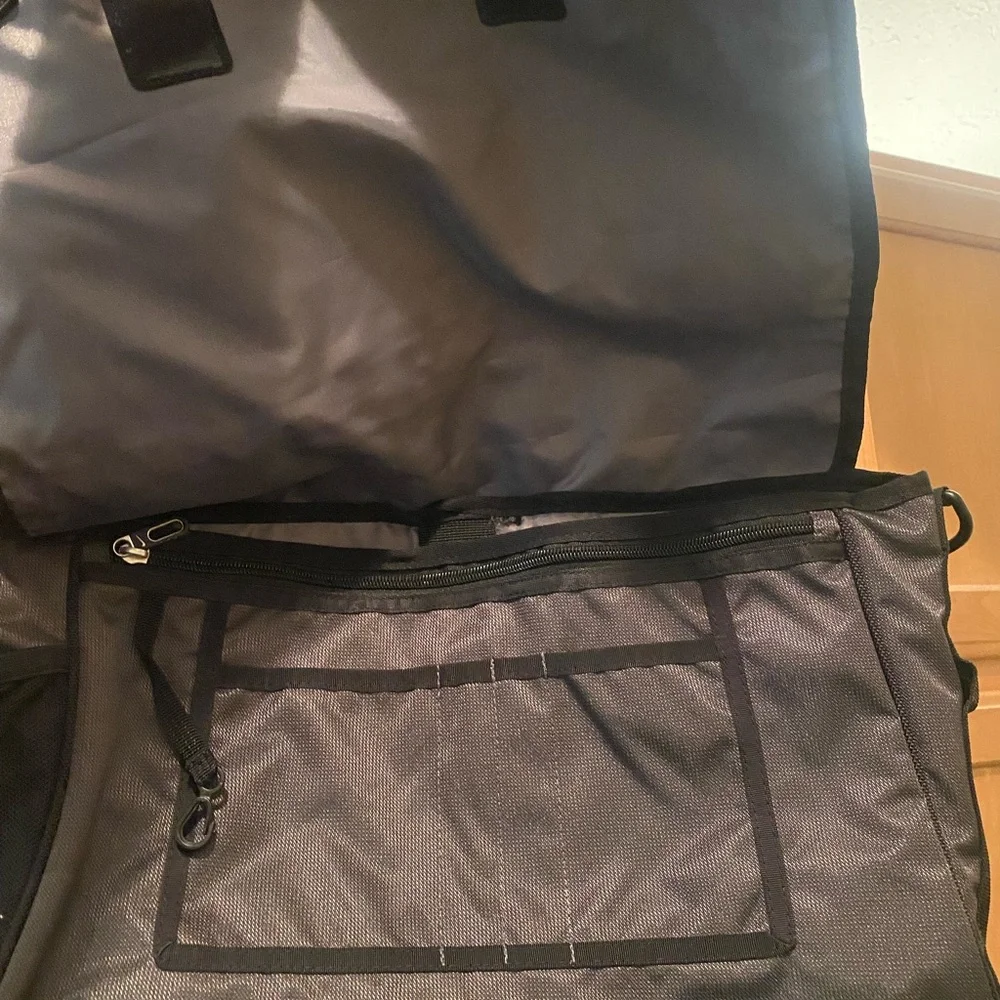Nike Black Laptop with Sleek Design and Durable Build